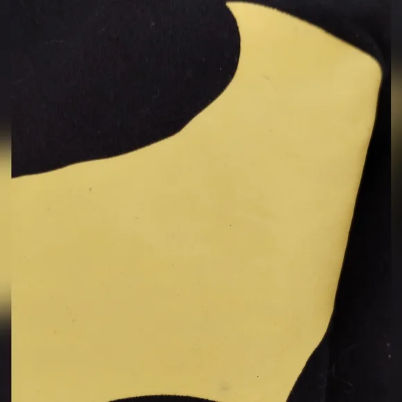 DC Comics The Dark Knight Batman  Long Sleeve Shirt  (Fading on Size Tag) - Picture 14 of 16